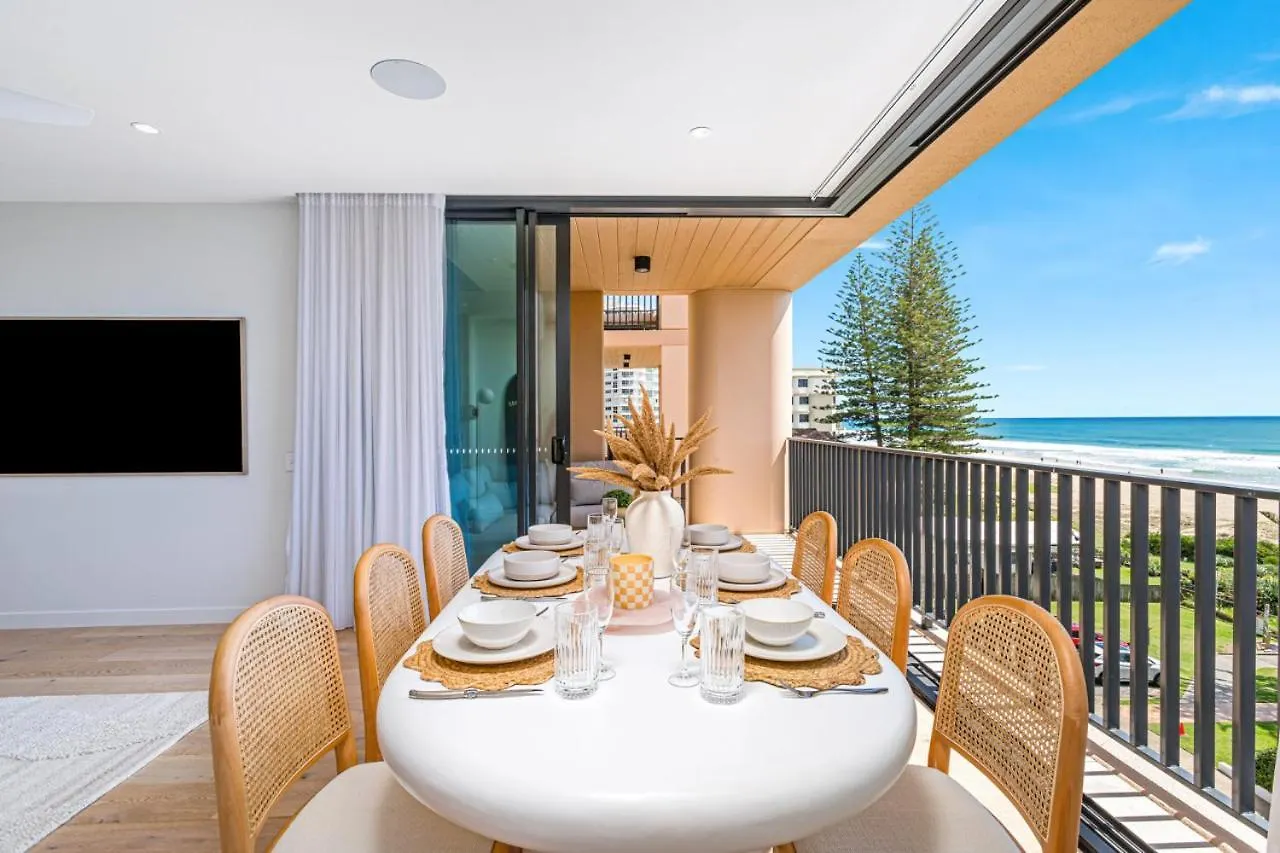 Coastal Modern Paradise Gold Coast 0*,