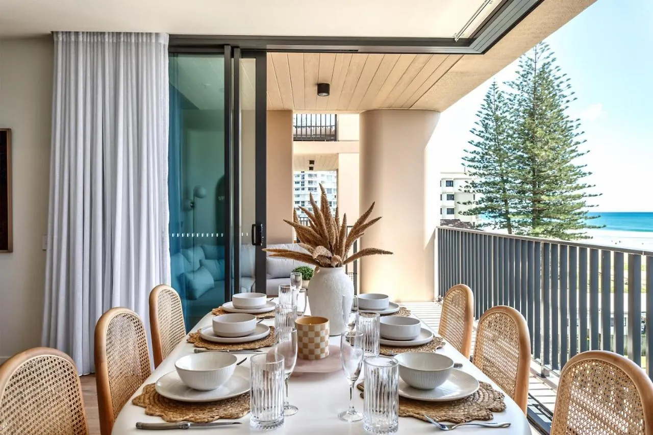 Coastal Modern Paradise Gold Coast 0*,