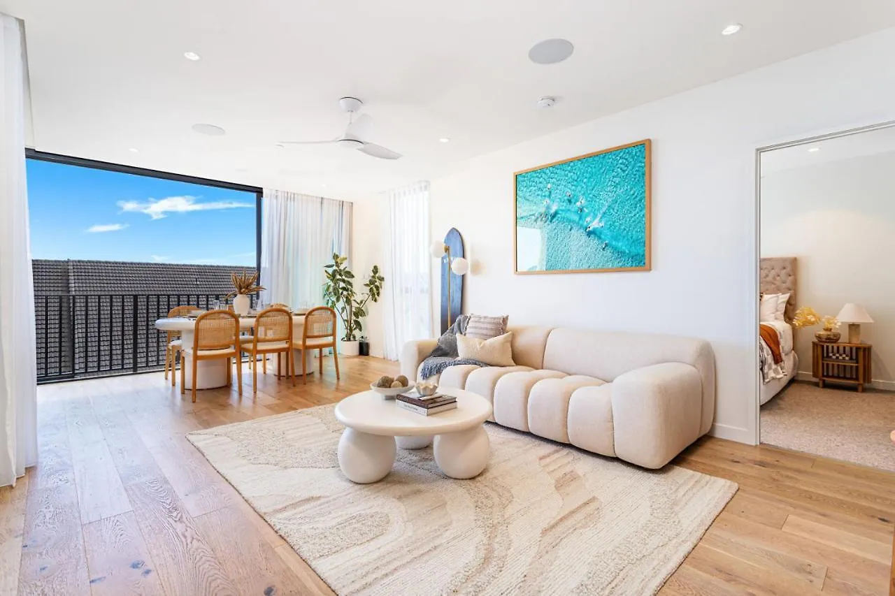 Apartment Coastal Modern Paradise Gold Coast